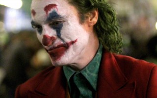 小丑短视频15秒剪辑 「1080p」杰昆·菲尼克斯的脸有种魔力《小丑》个人剪辑
